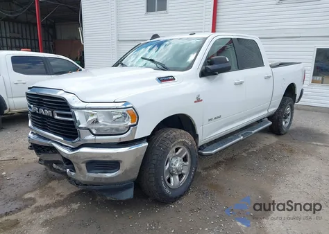 2019 Ram 2500 Big Horn 4X4 6'4 Box from USA, damaged, VIN 3C6UR5DLXKG625925